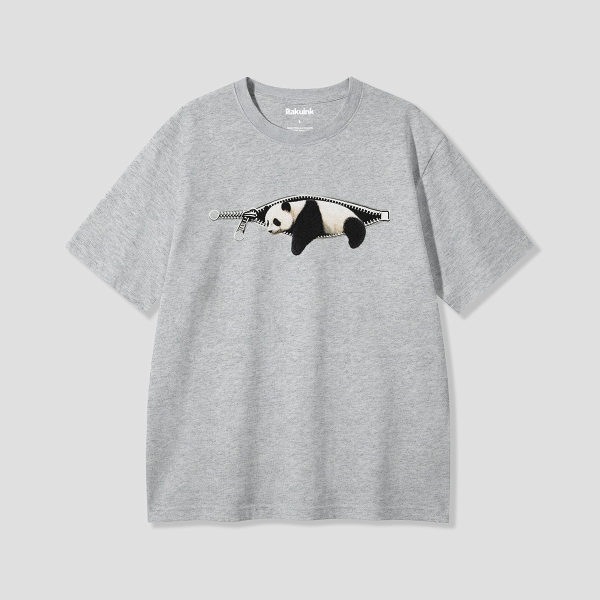 【予約】ジップインビッグパンダ グラフィックTシャツ