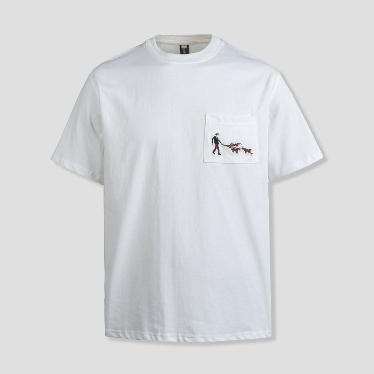 ポケットウォーク グラフィックTシャツ