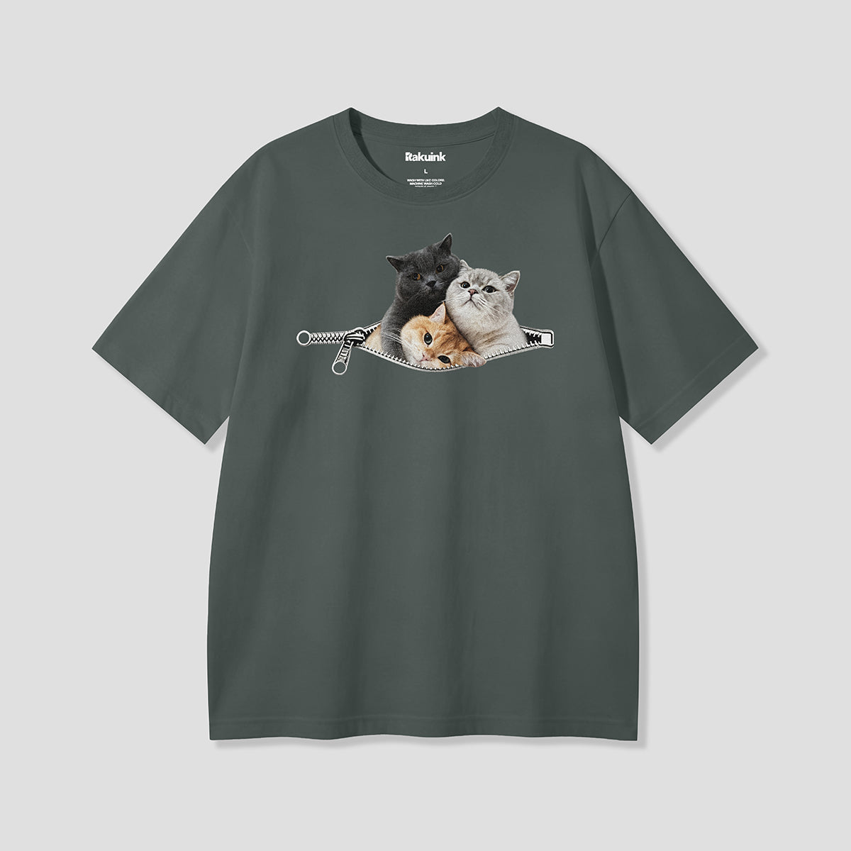 【予約】ジップポケットキャット グラフィックTシャツ