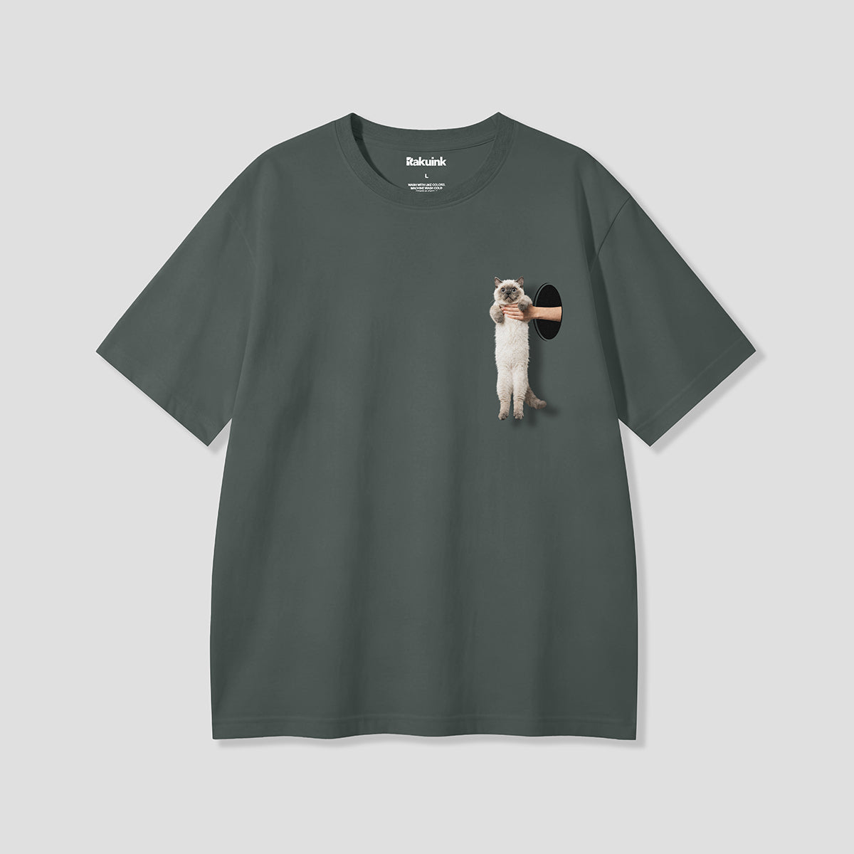【予約】さらわれシャム猫 グラフィックTシャツ