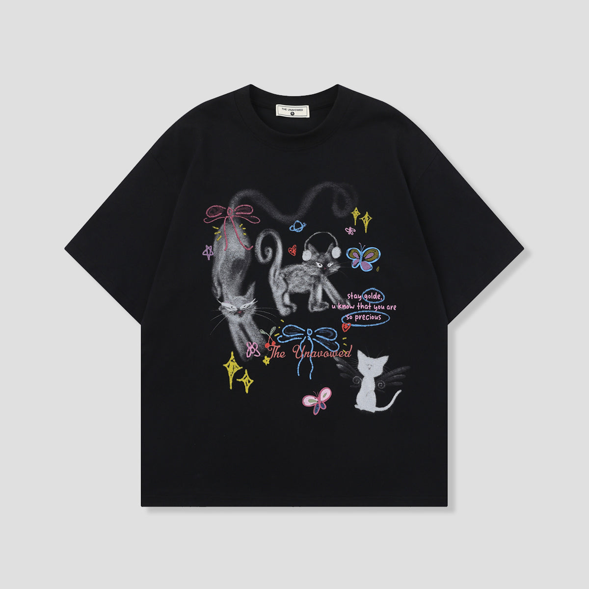 アンオウンド キャットコラージュ グラフィックTシャツ