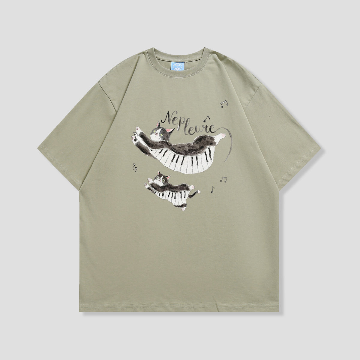 ネコとピアノの昼下がり Tシャツ