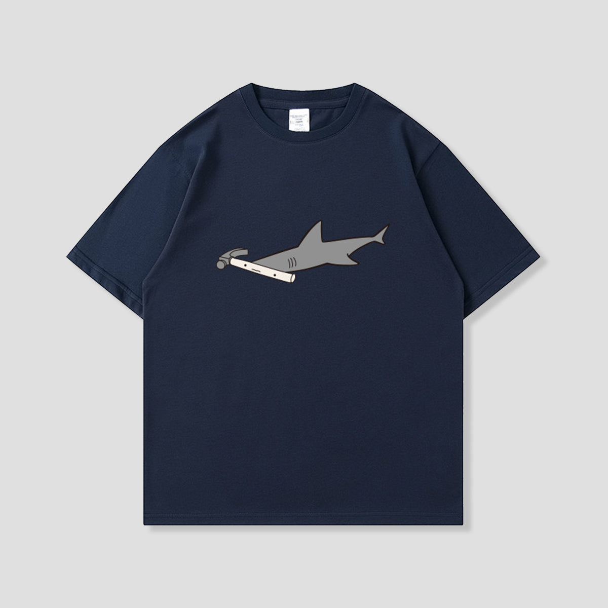 シュモクシャーク グラフィックTシャツ
