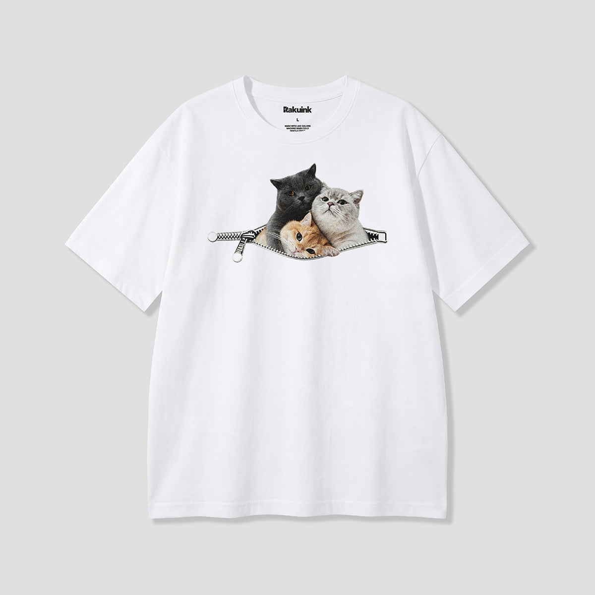 【予約】ジップポケットキャット グラフィックTシャツ