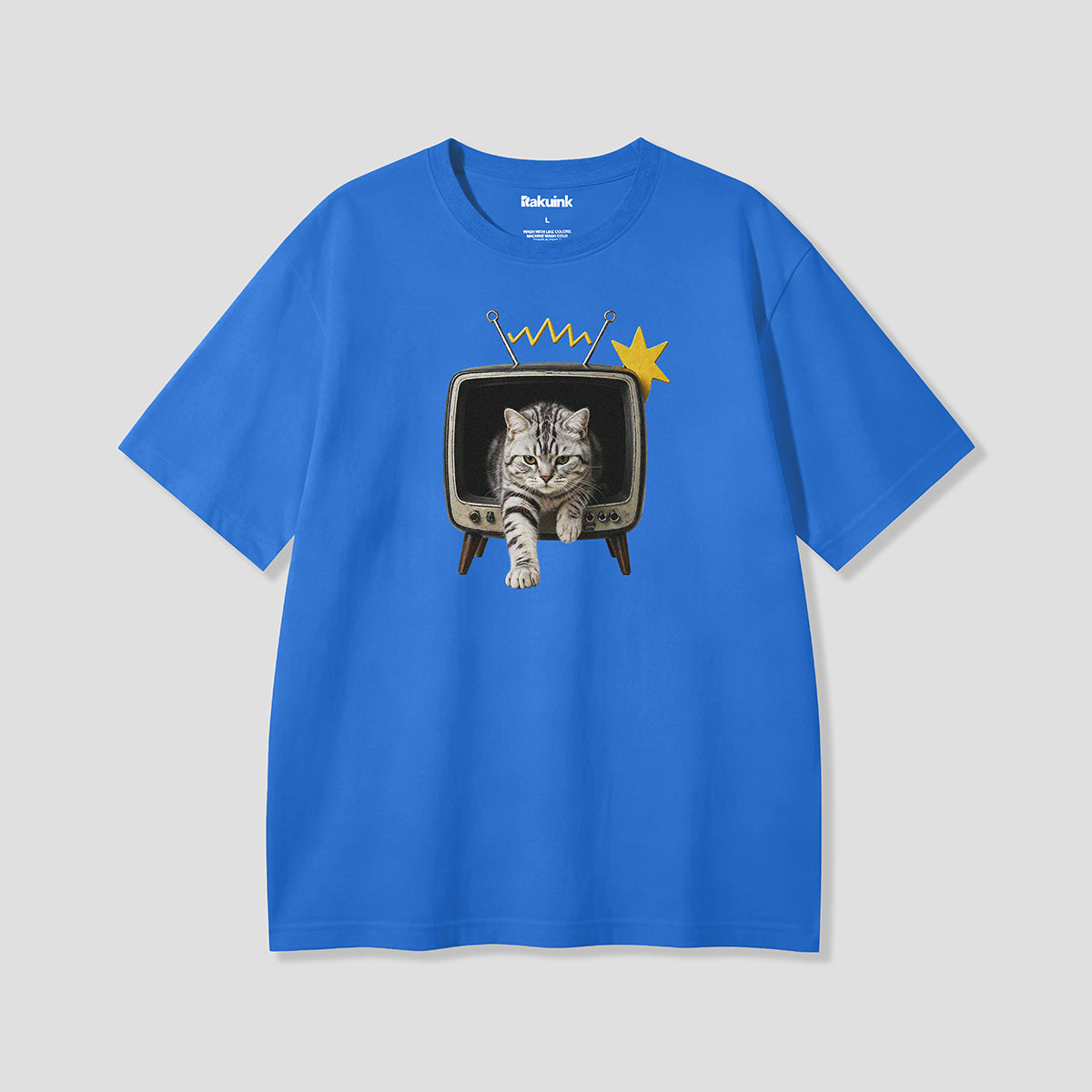 【予約】テレビから出てくるねこ Tシャツ