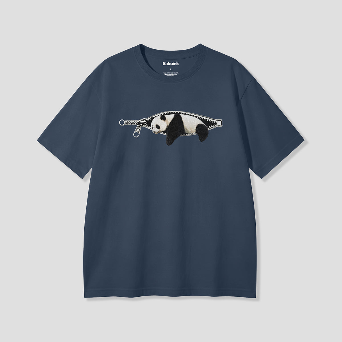 【予約】ジップインビッグパンダ グラフィックTシャツ