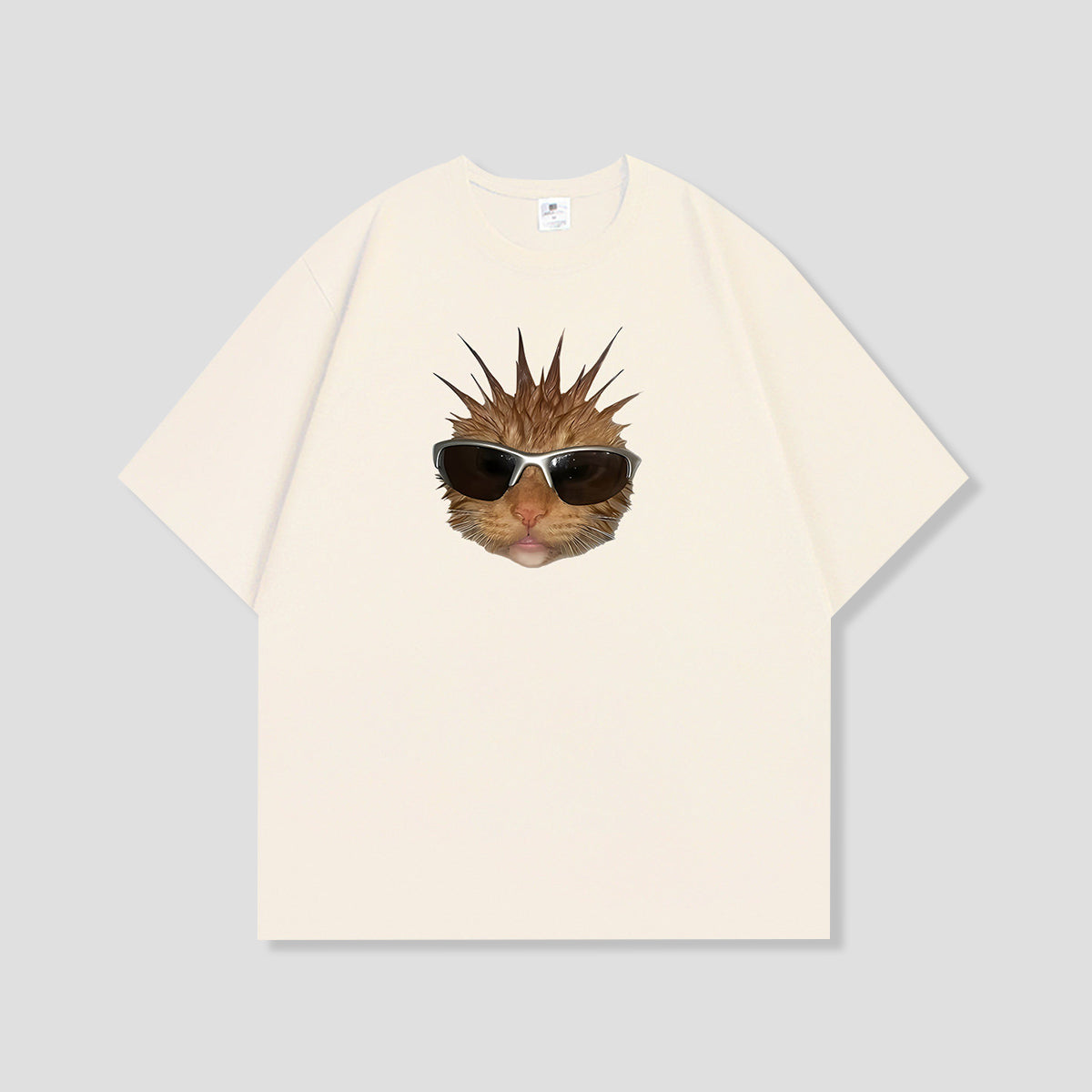 スパイクヘアキャット グラフィックTシャツ