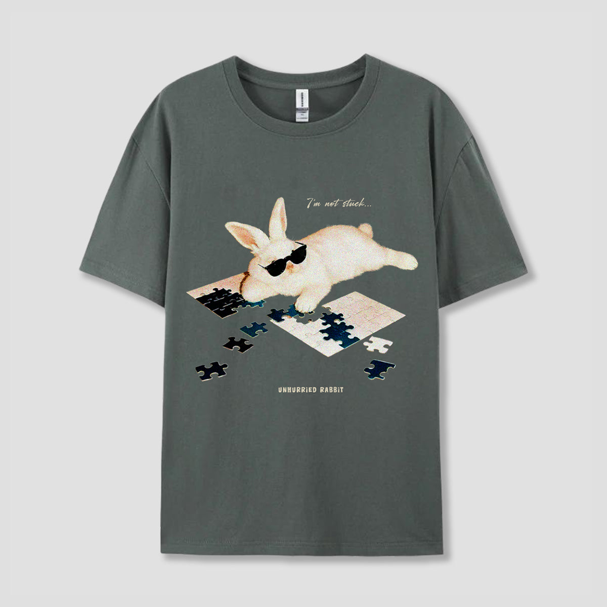 【予約】UNHURRIED RABBIT パズルグラフィック Tシャツ