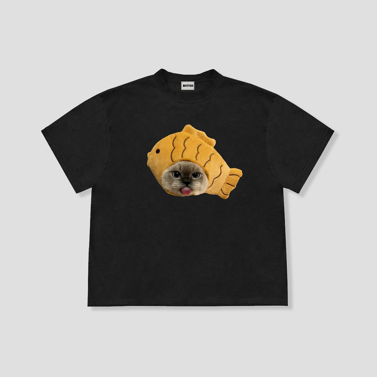 たい焼きキャット グラフィックTシャツ