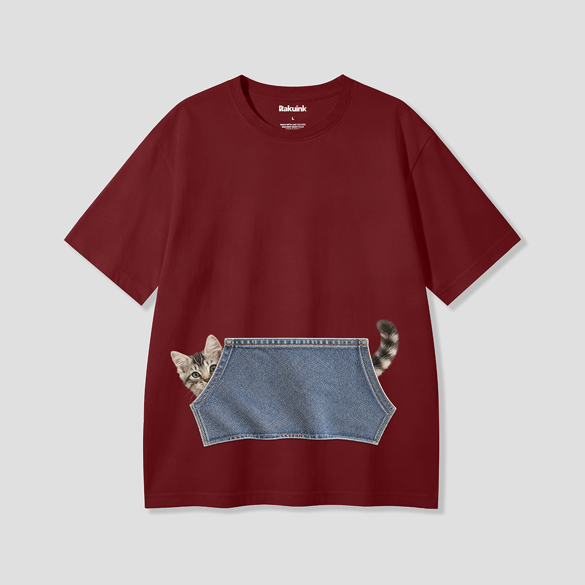 【予約】ポケットスニークキャット グラフィックTシャツ