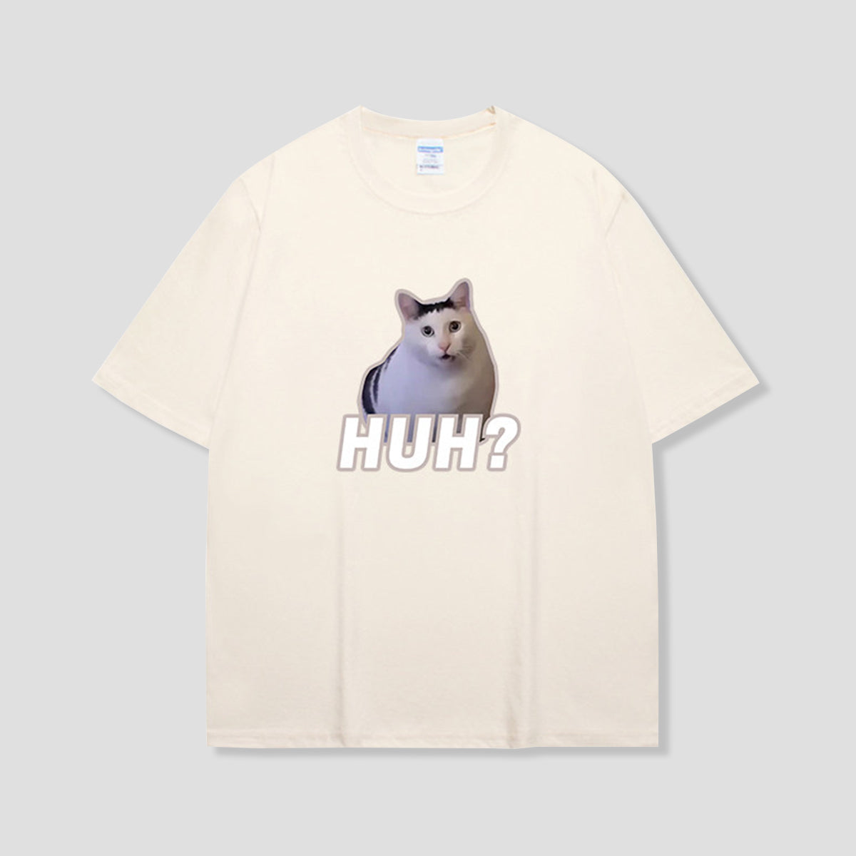 HUH? キャット グラフィックTシャツ