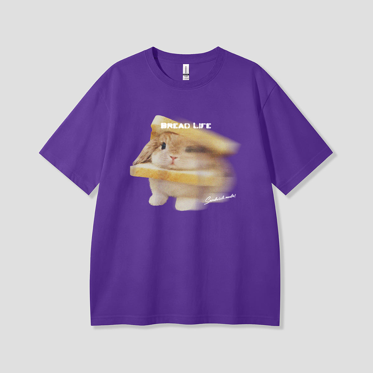 【予約】サンドうさぎ グラフィックTシャツ