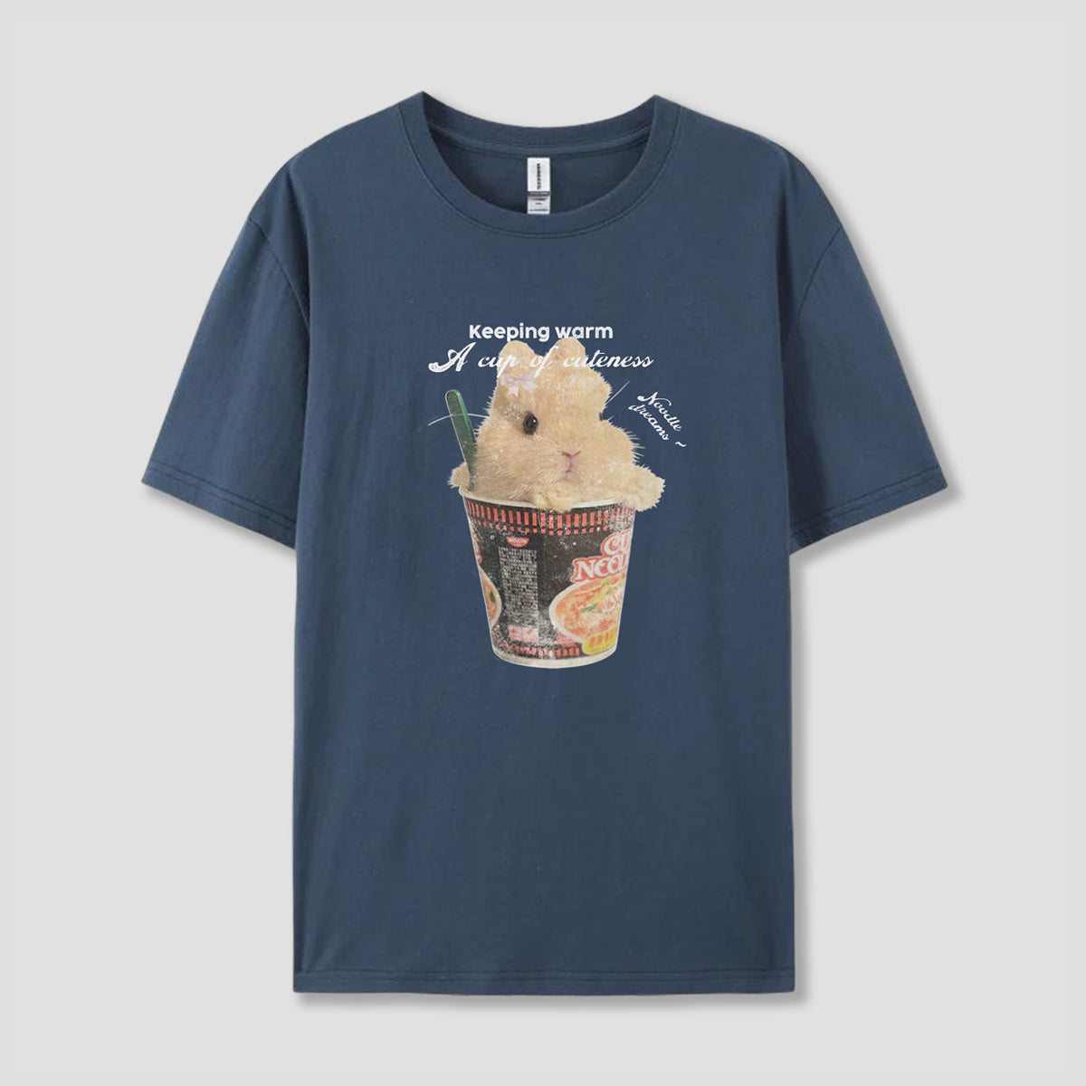 【予約】カップヌードルうさぎ グラフィックTシャツ