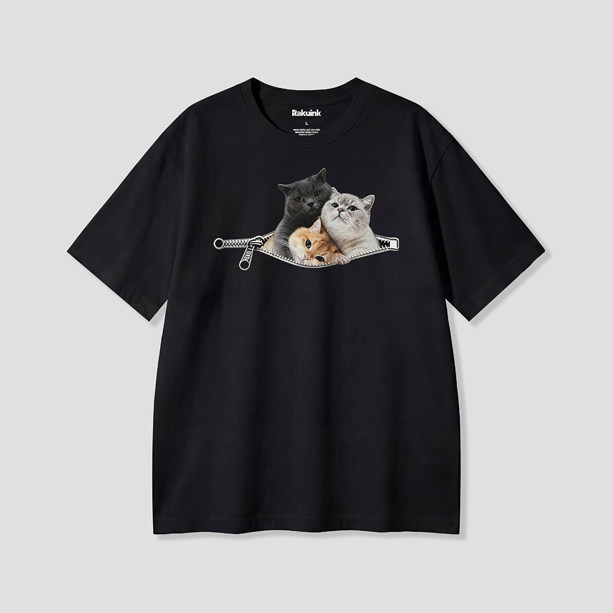 【予約】ジップポケットキャット グラフィックTシャツ