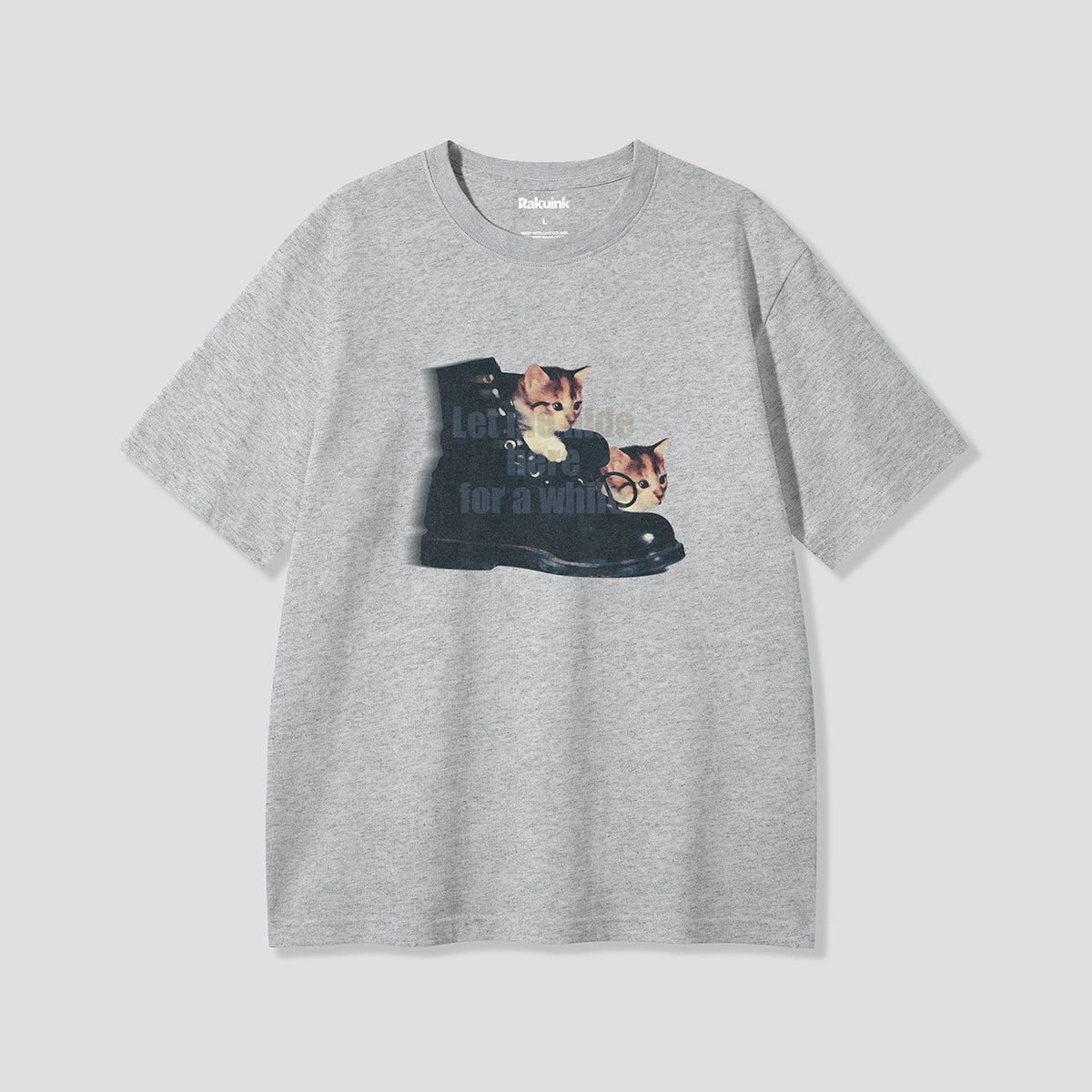 【予約】ブーツインキャット グラフィックTシャツ