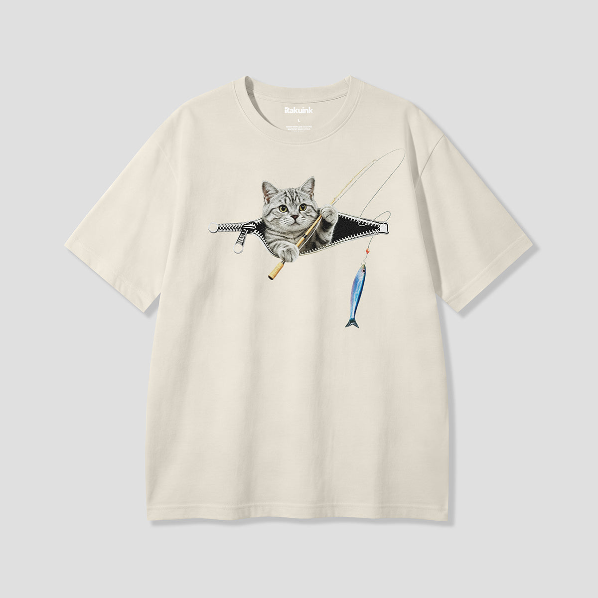 【予約】ジップフィッシングキャット グラフィックTシャツ