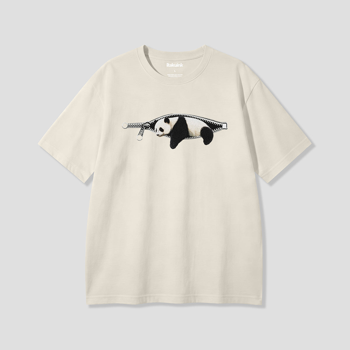 【予約】ジップインビッグパンダ グラフィックTシャツ