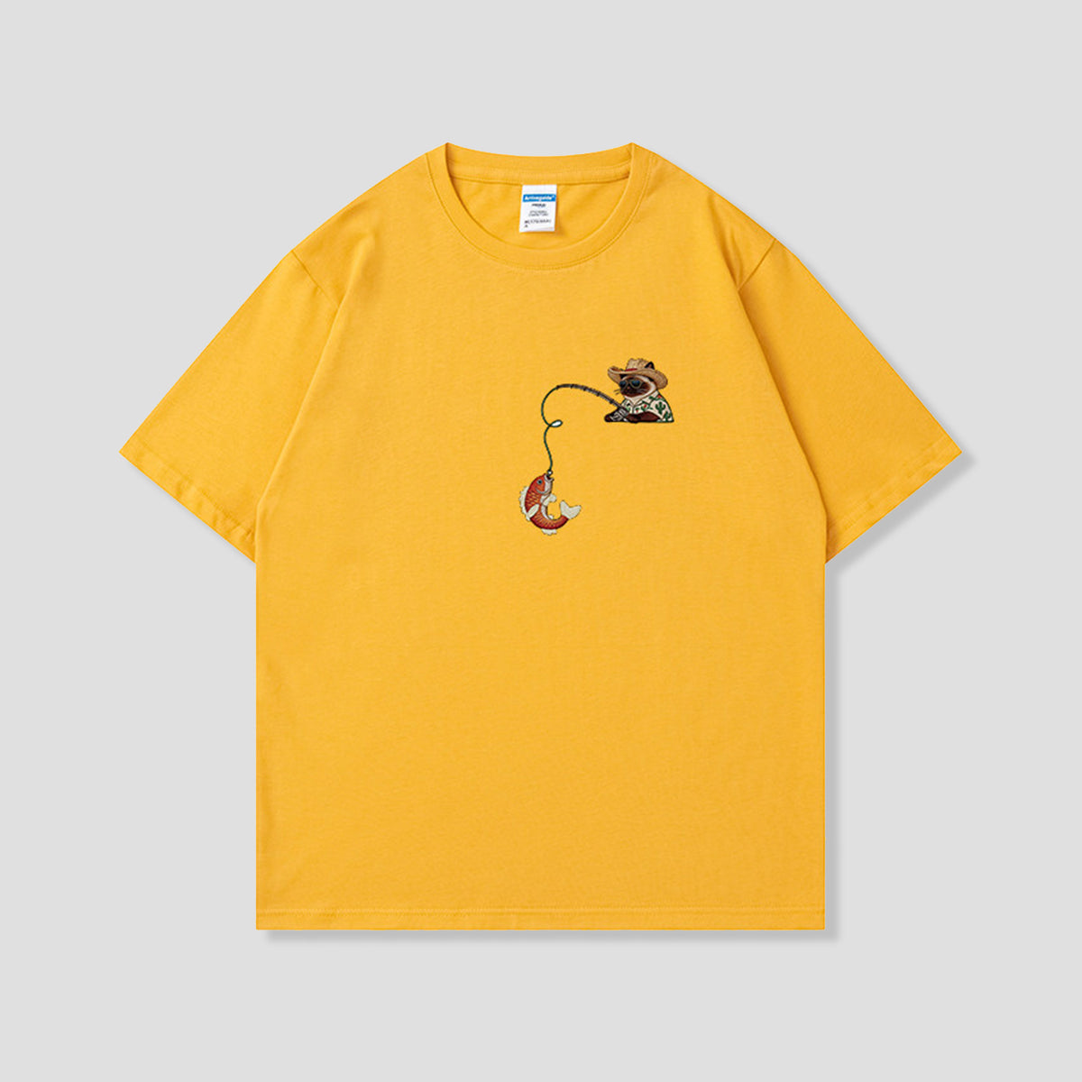 サンタンフィッシングキャット グラフィックTシャツ