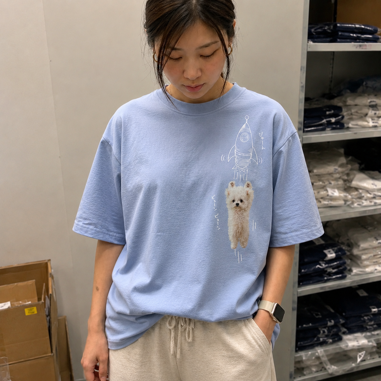 ロケットより先に、走ってる🐕