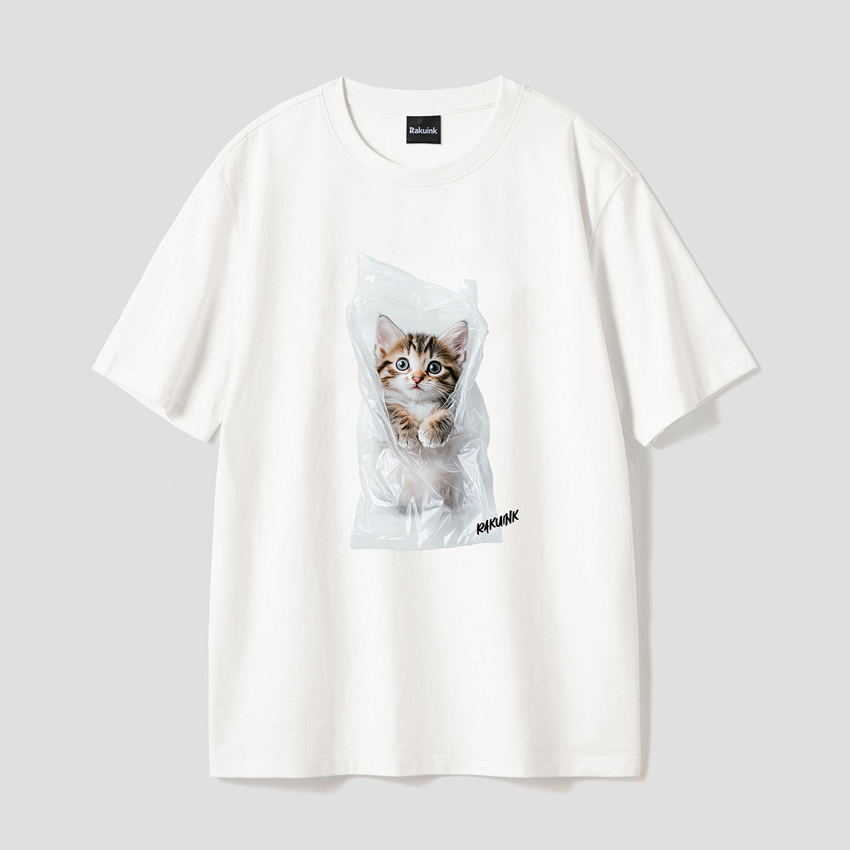 ビニールねこTシャツ
