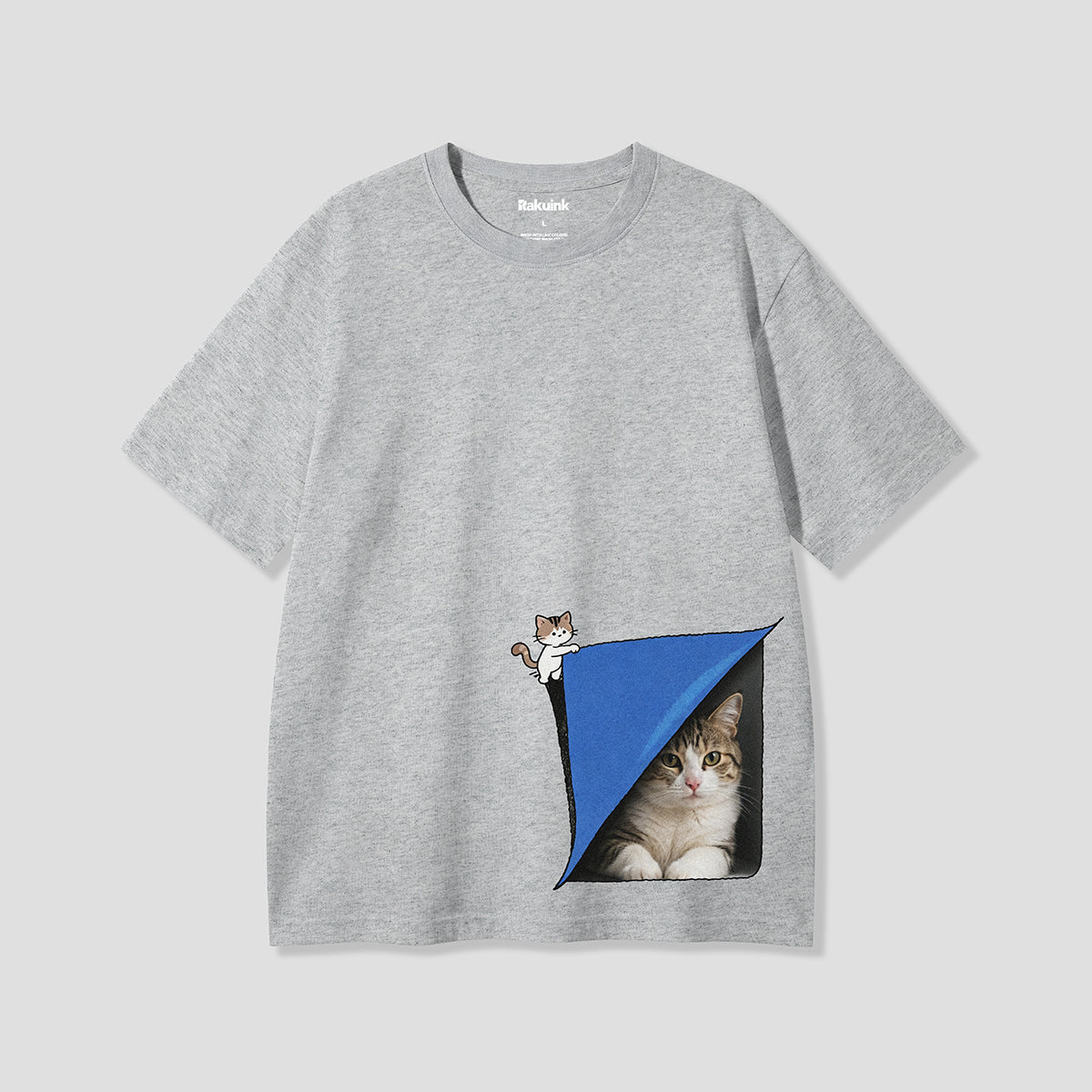 【予約】ひょっこりポケットキャット グラフィックTシャツ