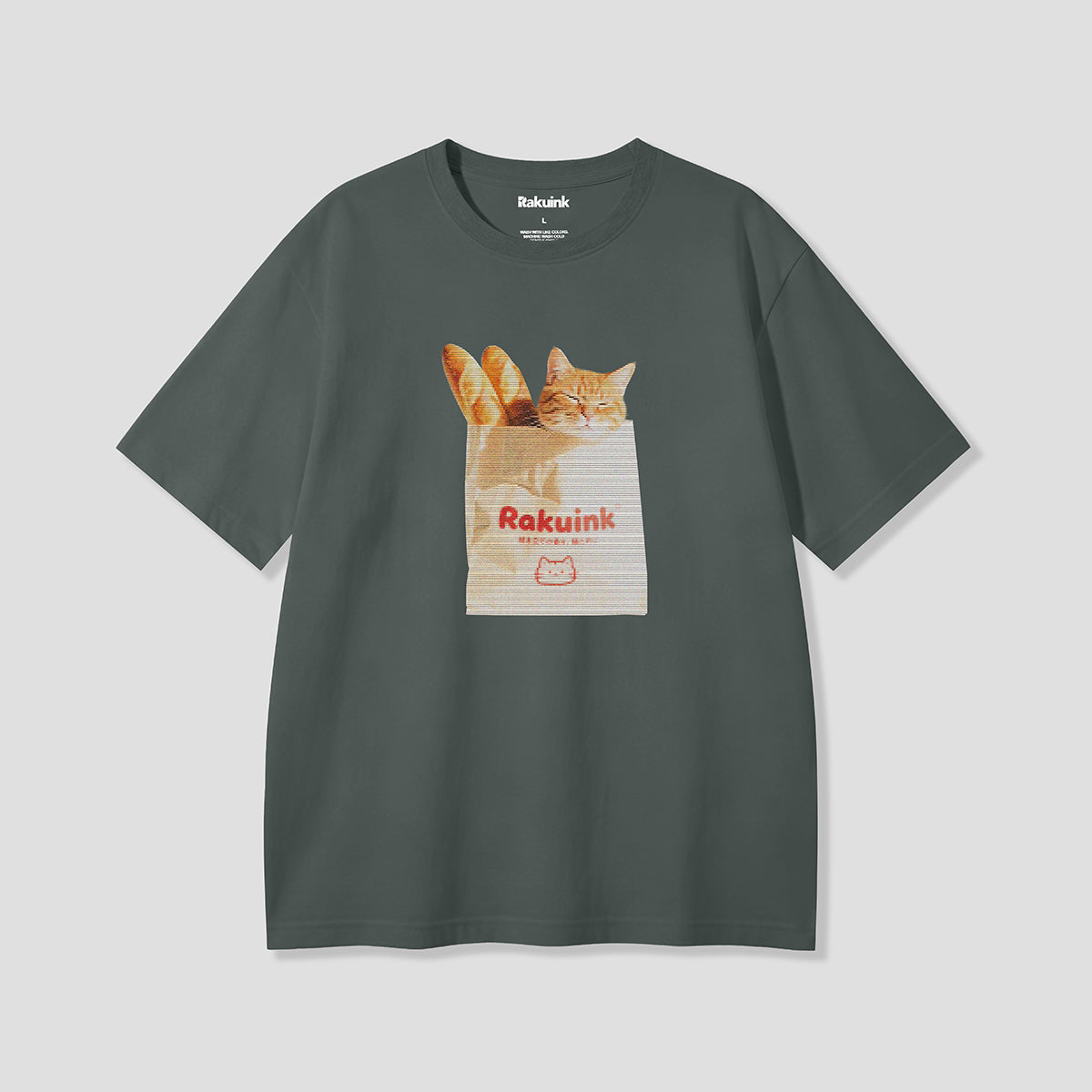 【予約】お持ち帰り猫 グラフィックTシャツ