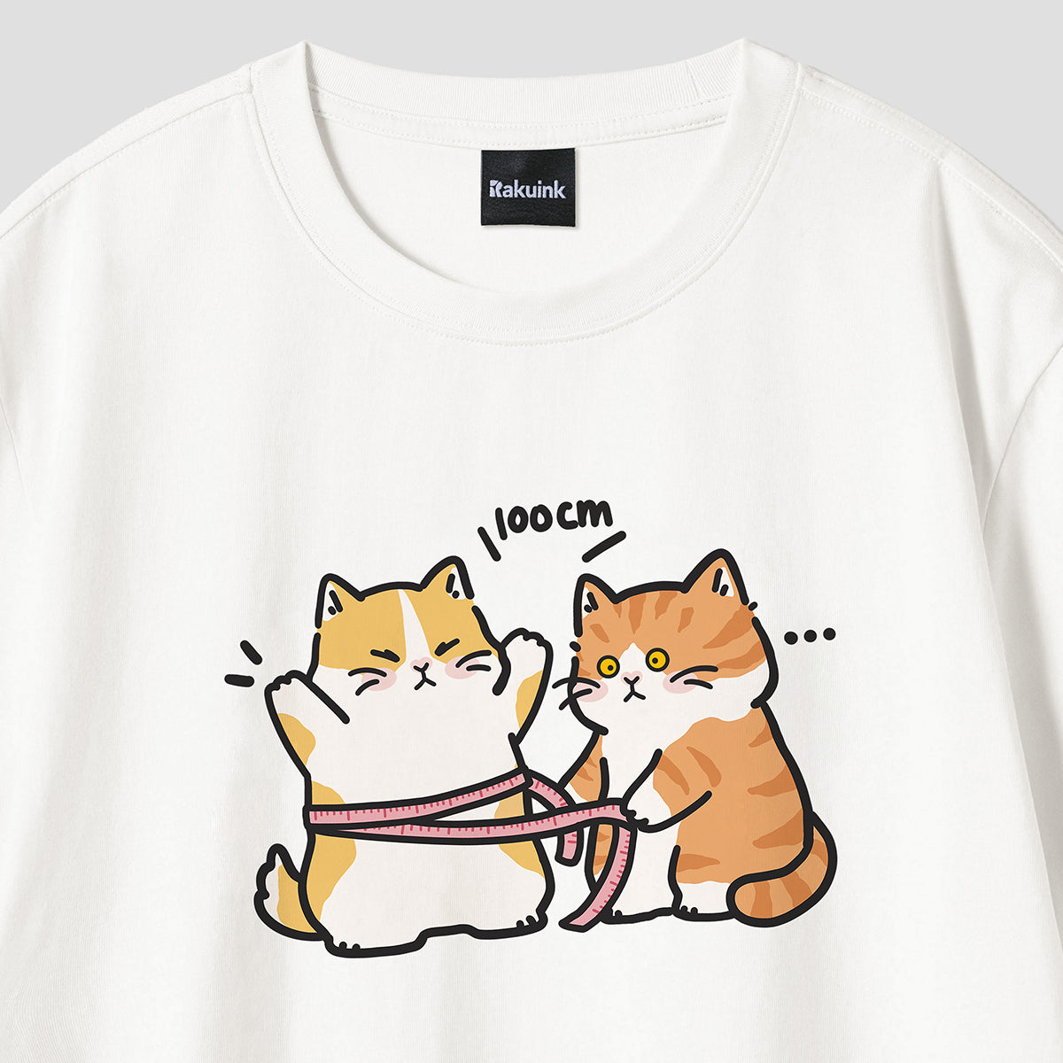 予約】猫の日常｜100cmウエスト事件Tシャツ – RakuInk