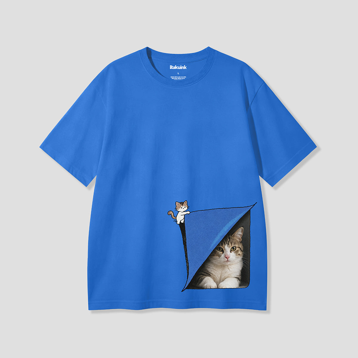 【予約】ひょっこりポケットキャット グラフィックTシャツ