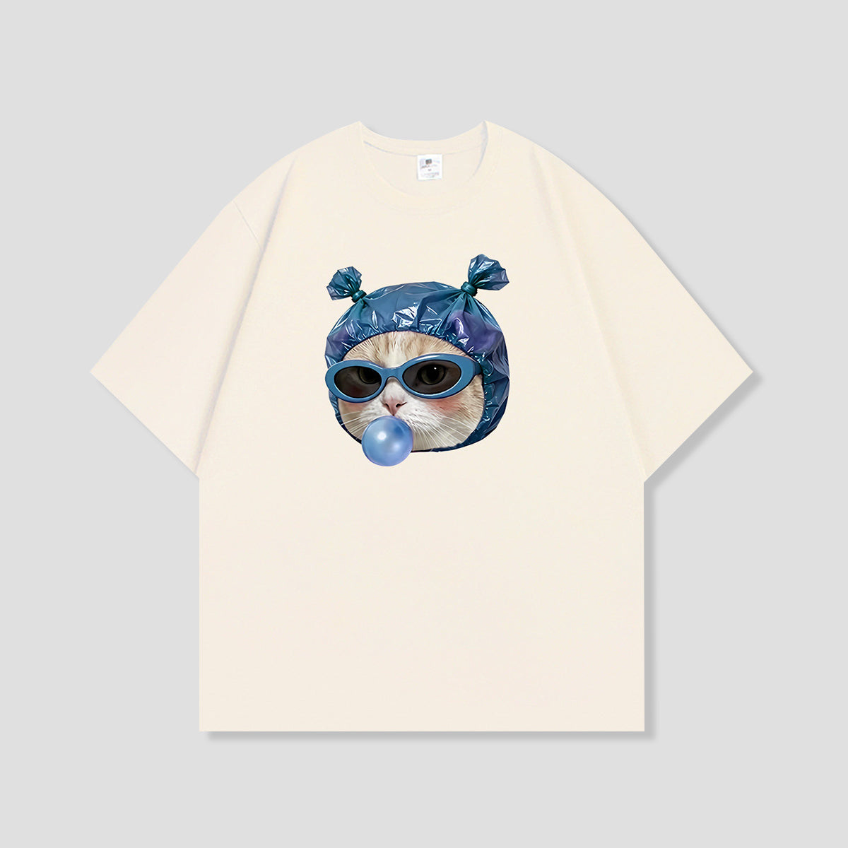 キャンディボンネットキャット グラフィックTシャツ
