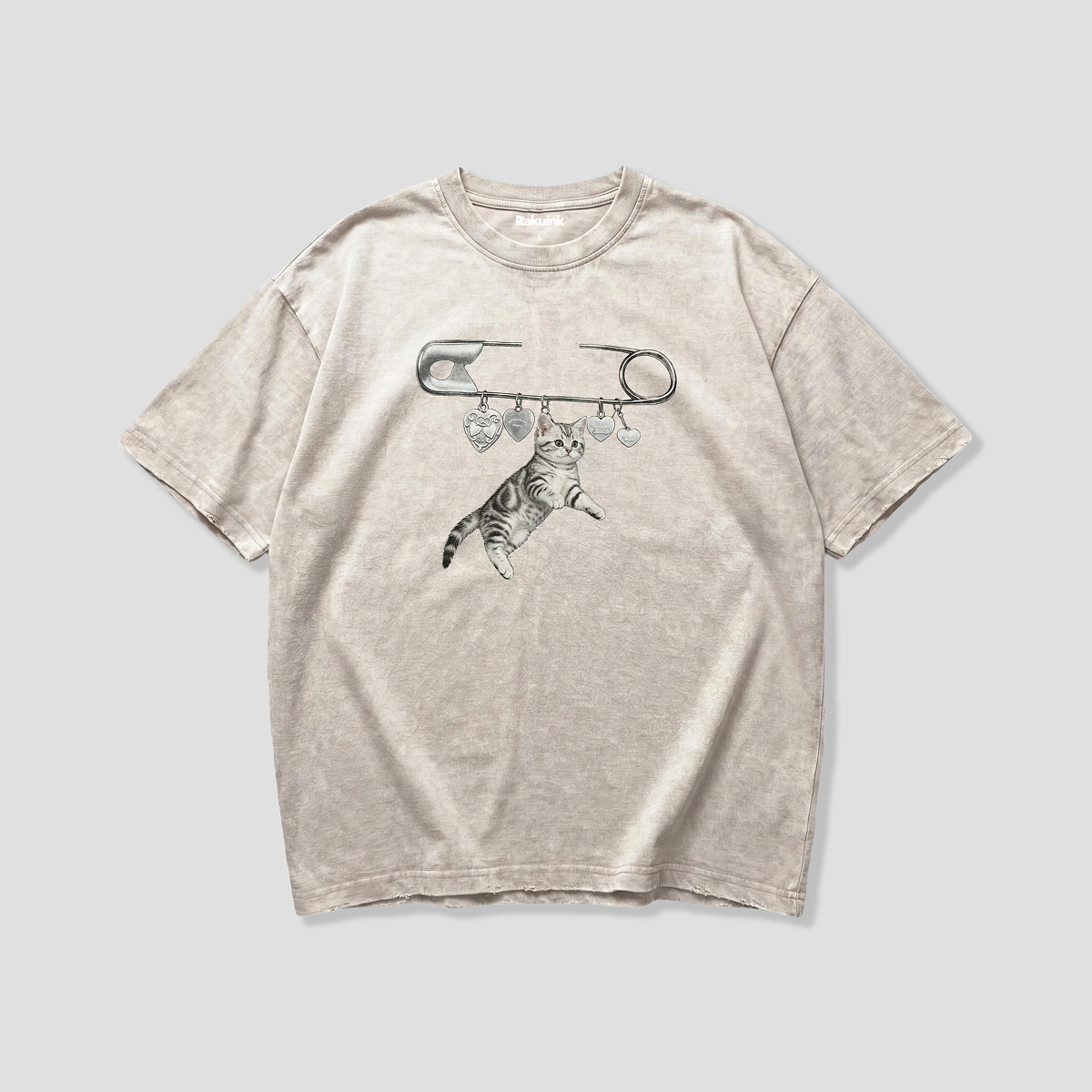 【予約】セーフピンキャット チャームグラフィックTシャツ