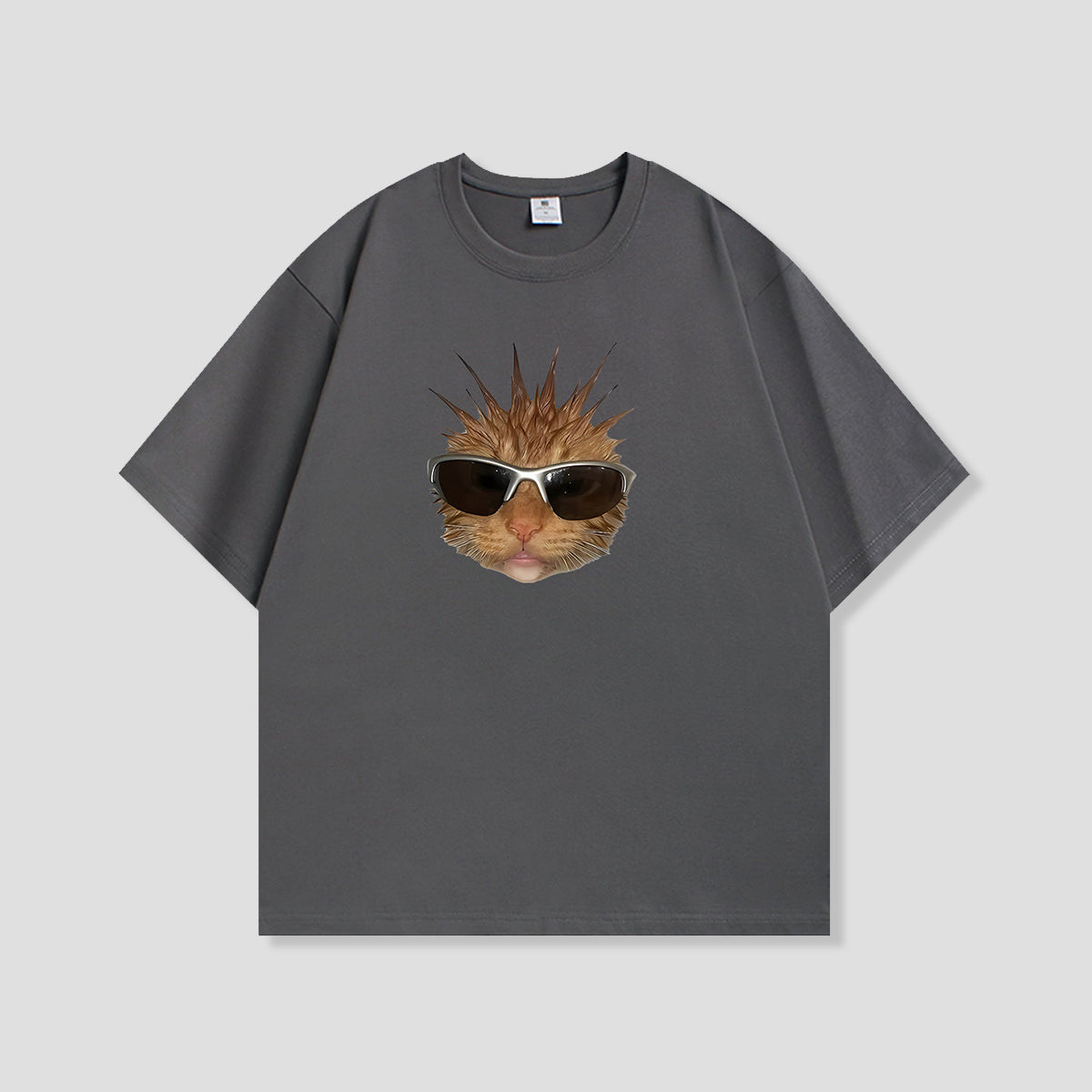 スパイクヘアキャット グラフィックTシャツ