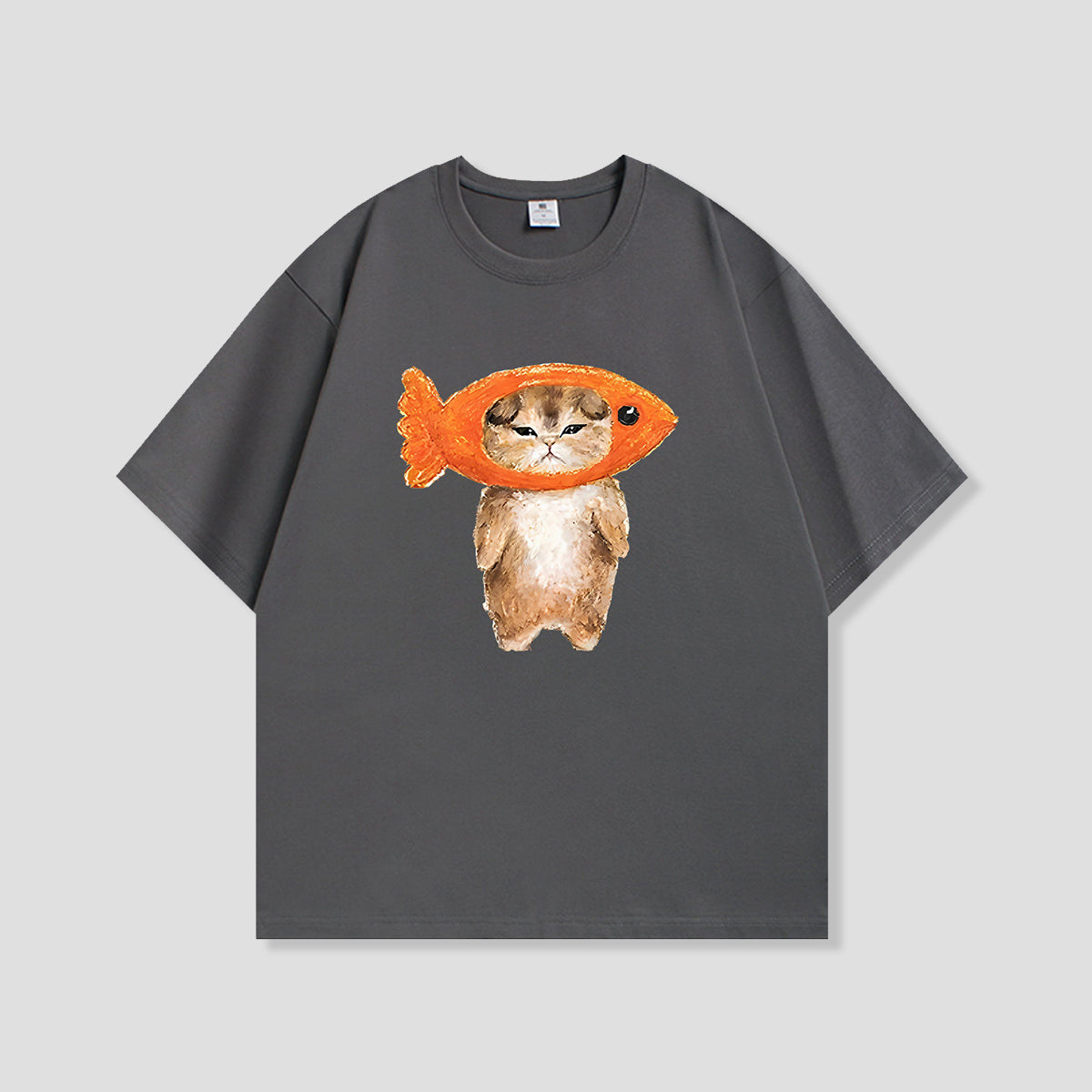 おさかなフェイスキャット グラフィックTシャツ