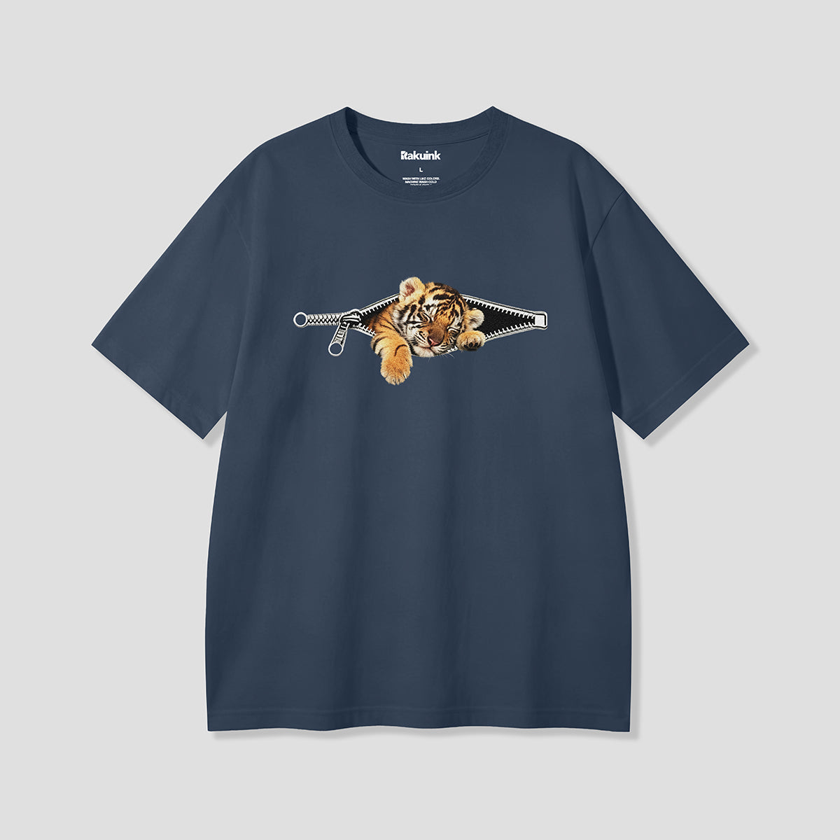 【予約】ジップスリーピータイガー グラフィックTシャツ