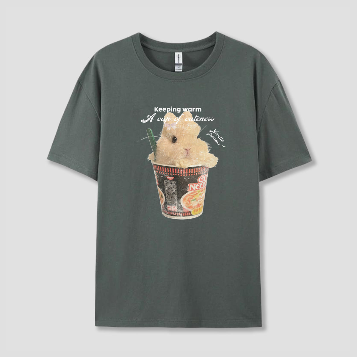 【予約】カップヌードルうさぎ グラフィックTシャツ