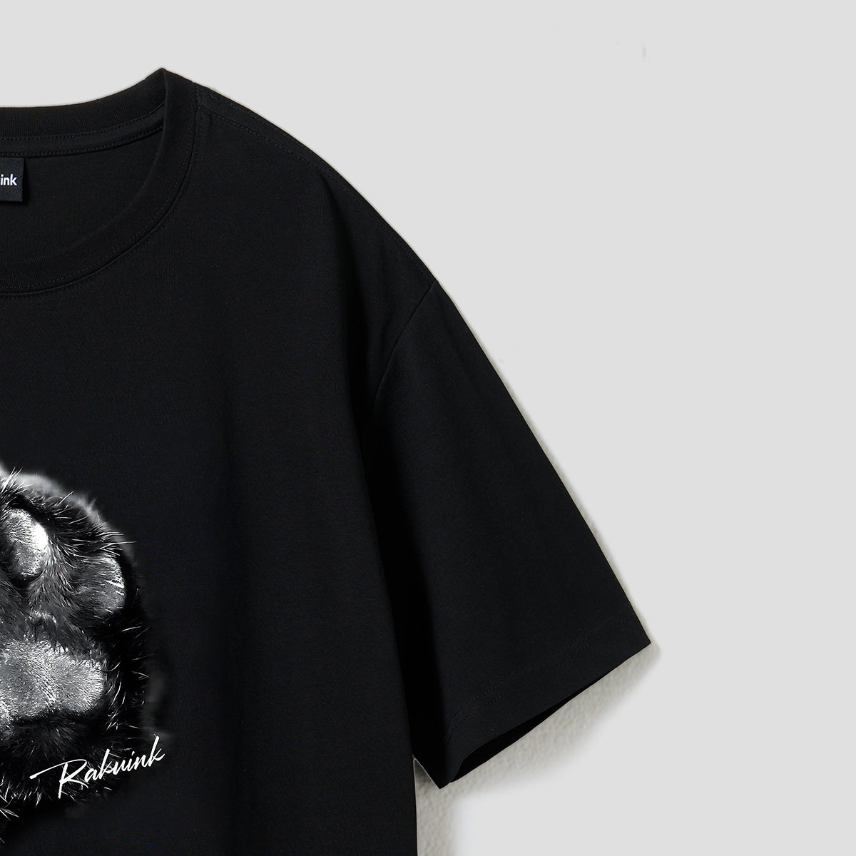 txt PPULBATU 香港限定 Tシャツ ブラック MINUS -【BOOTLEG TEE(MONOCHROMESHINE)(5 YEARS BLACK