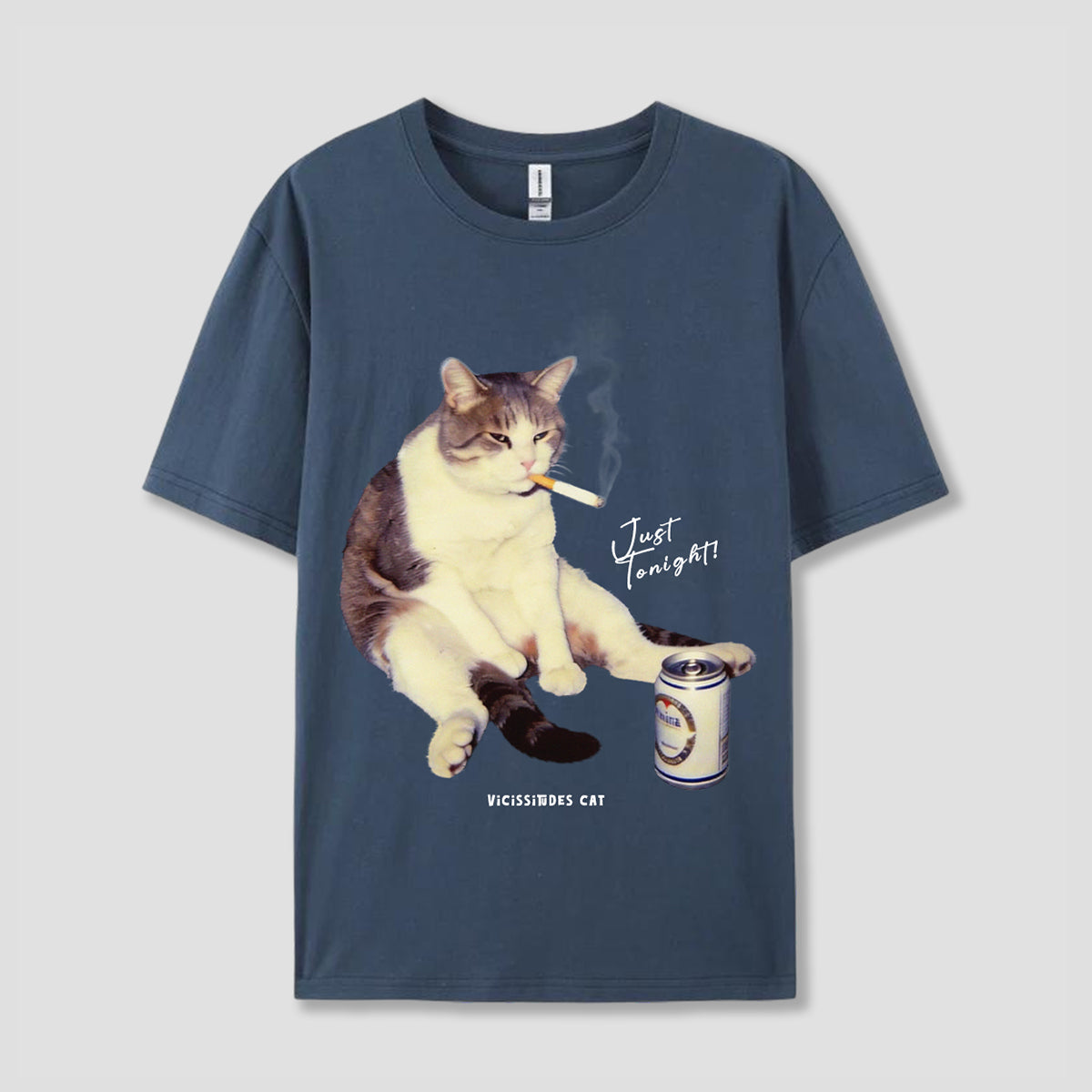 【予約】JUST TONIGHT CAT グラフィックTシャツ