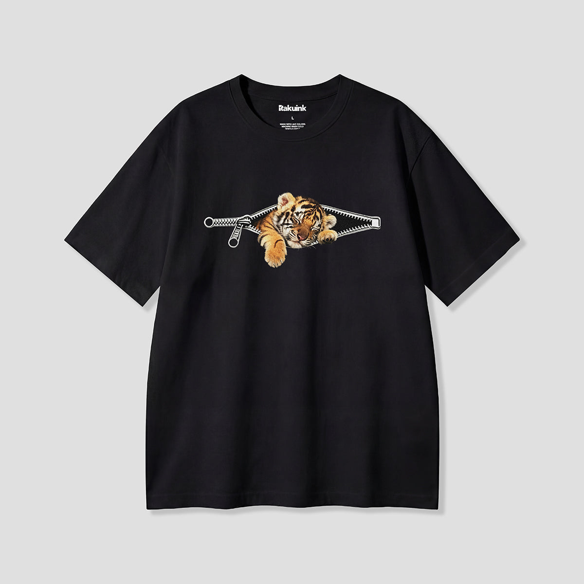 【予約】ジップスリーピータイガー グラフィックTシャツ