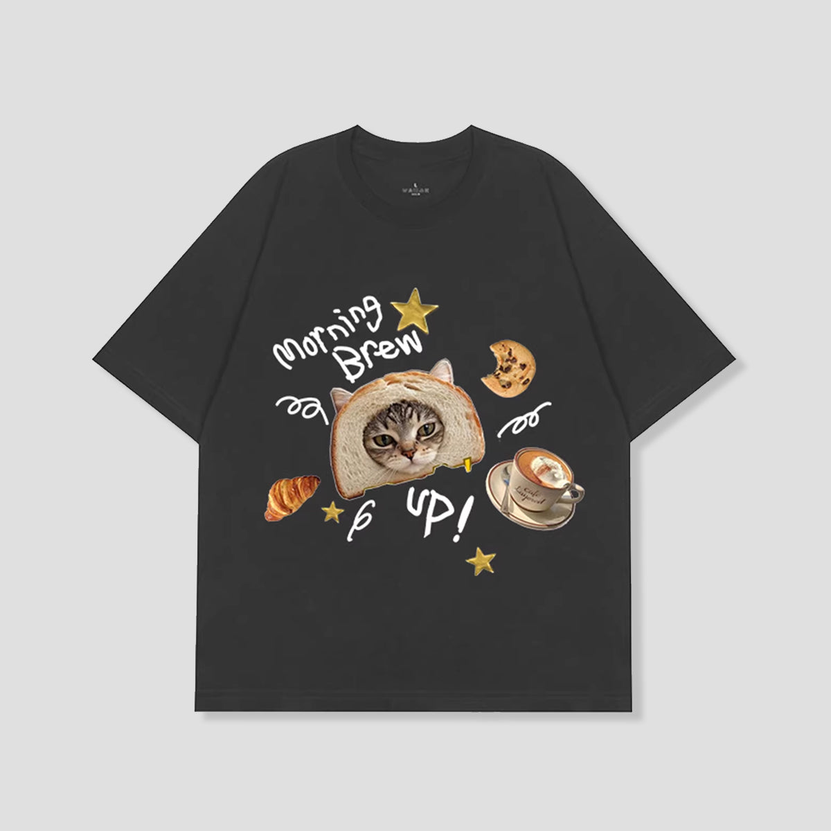 モーニングブレッドキャット グラフィックTシャツ