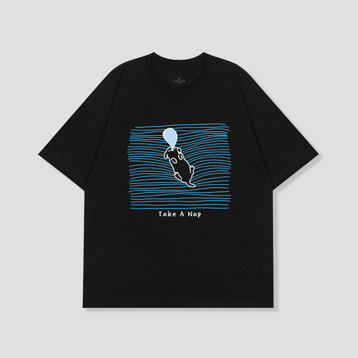 うたた寝ドッグ グラフィックTシャツ