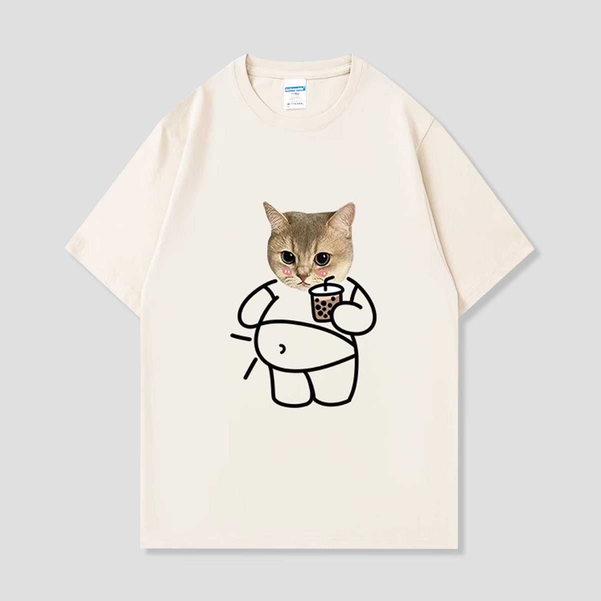ねこ、タピる。Tシャツ