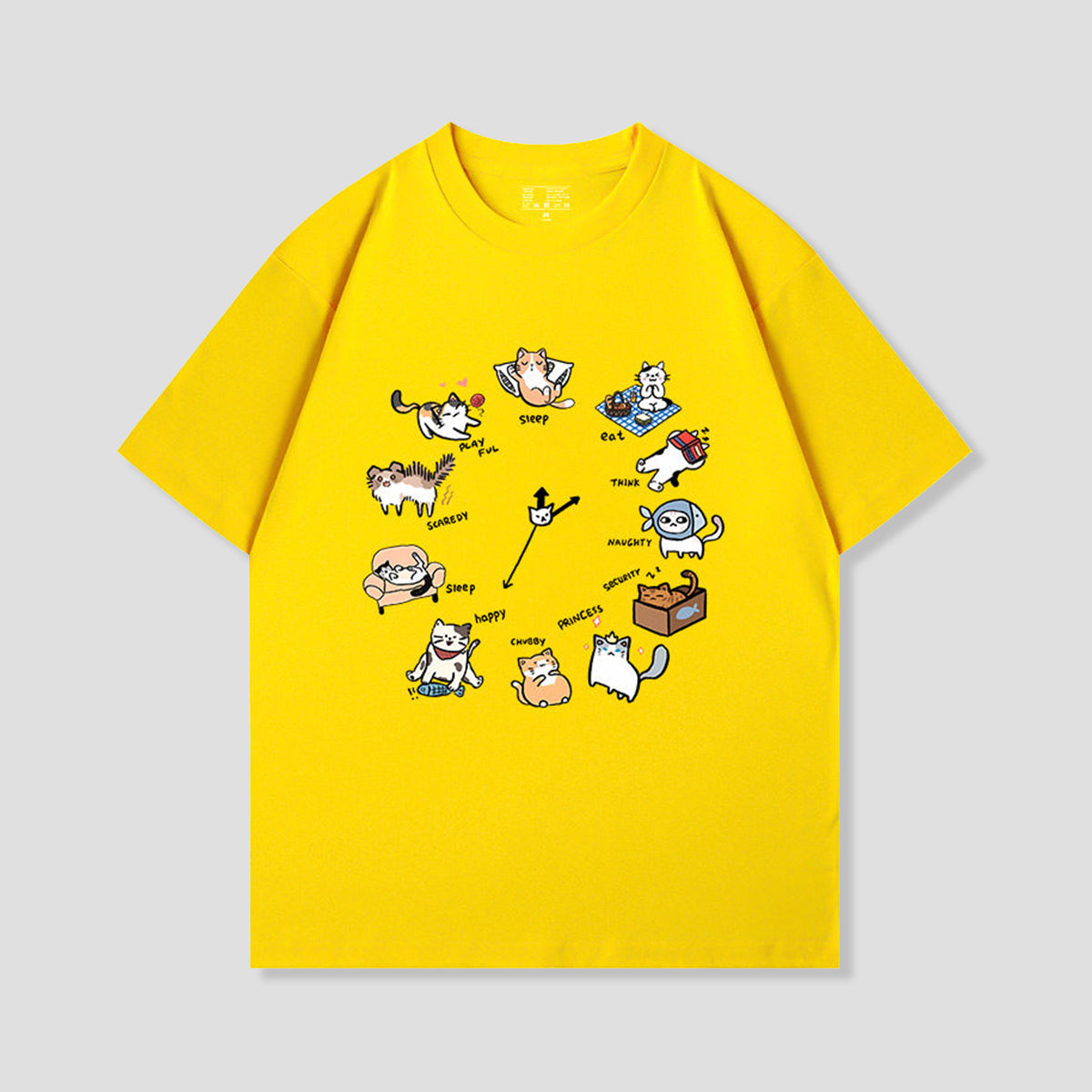気まぐれキャット サークルグラフィックTシャツ